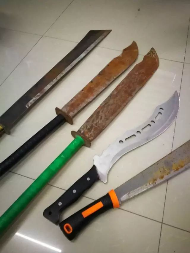 一時(shí)沖動(dòng)追砍刀具，勸君三思保平安——由萍鄉(xiāng)男子砍刀沖突談情緒管理與肢體沖突的危害